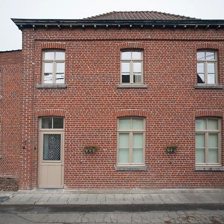 Au Pied Du Hetre Villa Tournai Dış mekan fotoğraf